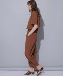 セール　カデュネ　今期新品正規品　半袖ショートジャケット　ベージュ　ワンピースに CADUNE（カデュネ）の「ショートジャケット（その他アウター