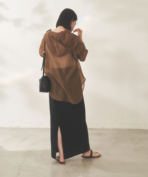 Shelly island（シェリーアイランド）の「シアーハーフスリーブアノラックパーカー（パーカー・レディース・ブラック/ブラウン/ホワイト・M）」の10枚目の写真