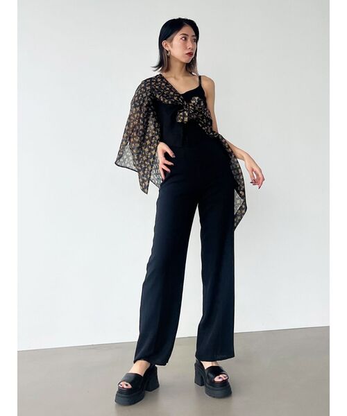 EMODA(エモダ)の「レイヤーサロペット(つなぎ/オールインワン・レディース・ブルー/ブラック/ベージュ・FREE)」の12枚目の写真