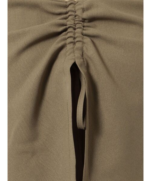 EMODA(エモダ)の「レイヤーサロペット(つなぎ/オールインワン・レディース・ブルー/ブラック/ベージュ・FREE)」の21枚目の写真