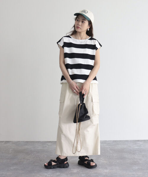 fredy emue（フレディエミュ）の「ロングベイカースカート（スカート・レディース・アイボリー/カーキ・38）」の4枚目の写真