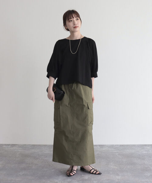 fredy emue（フレディエミュ）の「ロングベイカースカート（スカート・レディース・アイボリー/カーキ・38）」の12枚目の写真