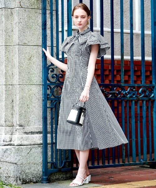 AND COUTURE（アンドクチュール）の「ギンガムチェックボウタフレア