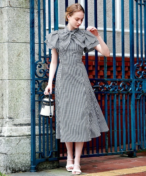 AND COUTURE（アンドクチュール）の「ギンガムチェックボウタフレア