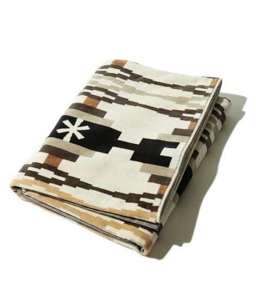 Snow Peak(スノーピーク)の「SP / PENDLETON TOWEL BLANKET(ブランケット・メンズ・アイボリー/ベージュ・ONESIZE)」の7枚目の写真