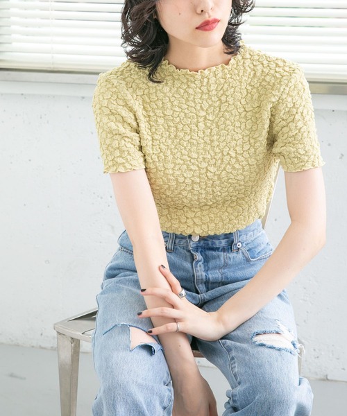 KBF(ケイビーエフ)の「カットジャガードTEE(Tシャツ/カットソー・レディース・イエロー/ブラック/アイボリー・ONE)」の3枚目の写真