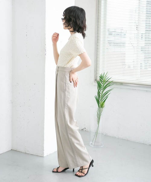 KBF(ケイビーエフ)の「カットジャガードTEE(Tシャツ/カットソー・レディース・イエロー/ブラック/アイボリー・ONE)」の9枚目の写真