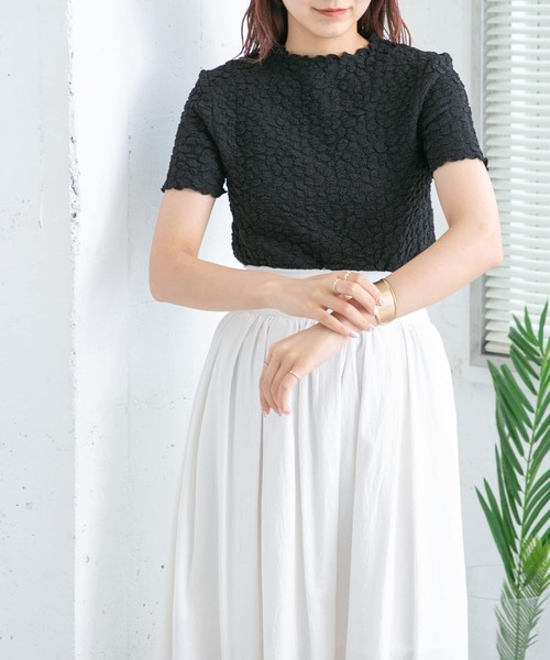 KBF(ケイビーエフ)の「カットジャガードTEE(Tシャツ/カットソー・レディース・イエロー/ブラック/アイボリー・ONE)」の14枚目の写真