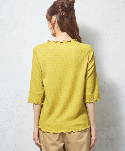 Petit Honfleur(プチオンフルール)の「シャーリングジャガードプルオーバー(Tシャツ/カットソー・レディース・イエロー/ベージュ/ブラック・M/L)」の6枚目の写真