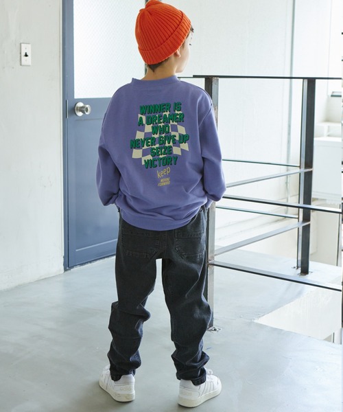 PAIRMANON STREET（ペアマノンストリート）の「【PAIRMANON STREET】裏毛 ビッグシルエット プリント トレーナー（スウェット・キッズ・ブラック系その他4/グレー系その他4/ブラック系その他2/レッド系その他/マスタード/グレー系その他/レッド系その他2/グレー系その他2/パープル系その他3/レッド系その他3/グレー系その他5/イエロー系その他/ブラック系その他3/ブラック/グレー系その他3/ピンク系その他2/パープル系その他2/ピンク系その他/グレー/パープル系その他・140/100/120/130/150/90/110）」の22枚目の写真