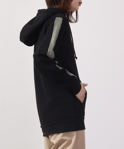 FUNALIVE（ファンアライブ）の「Sleeve line brushed pullover hoodie / 袖ライン裏起毛プルオーバーパーカー/フーディー unisex（パーカー・メンズ・ブラック・L/M）」の15枚目の写真