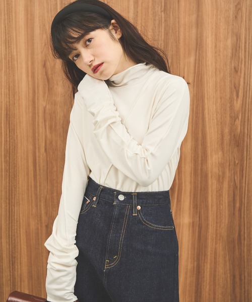 MERLOT(メルロー)の「アウトシームヒートトップス(Tシャツ/カットソー・レディース・イエロー/ブルー/ホワイト・FREE)」の6枚目の写真