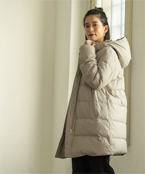 OPAQUE.CLIP(オペークドットクリップ)の「◆≪S-LLsize≫ ミュラーダウン/撥水フードミドル丈コート【洗濯機洗い可/抗菌加工/撥水加工/リサイクル素材】(ダウンジャケット/コート・レディース・ベージュ/ブラック/ホワイト系9・36/40/42/38)」の19枚目の写真