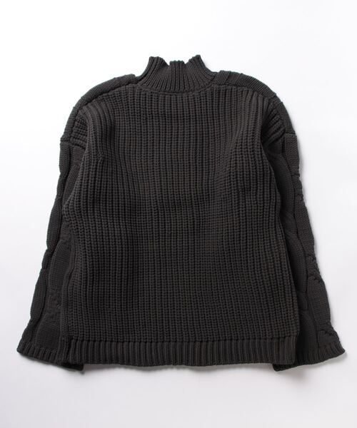 hellam（へラム）の「ビックケーブルニットプルオーバー（ニット