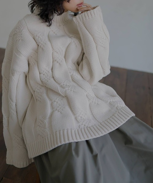 hellam（へラム）の「ビックケーブルニットプルオーバー（ニット