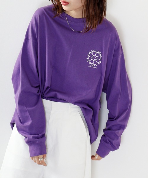 FUNALIVE（ファンアライブ）の「SMILEY FACE 別注　ワイドロングTシャツ（Tシャツ/カットソー・メンズ・ブラック系その他3/ホワイト系その他3/ブラック系その他2/ホワイト/ライトブラック/ブラック/インディゴブルー/ホワイト系その他2/パープル/グリーン/アッシュ/グレイッシュベージュ/ブラック系その他4/ブラック系その他5/ホワイト系その他5/ピンク系その他/ホワイト系その他4/グリーン系その他/ブルー系その他/スミクロ・M/L/LL/3L/4L）」の19枚目の写真