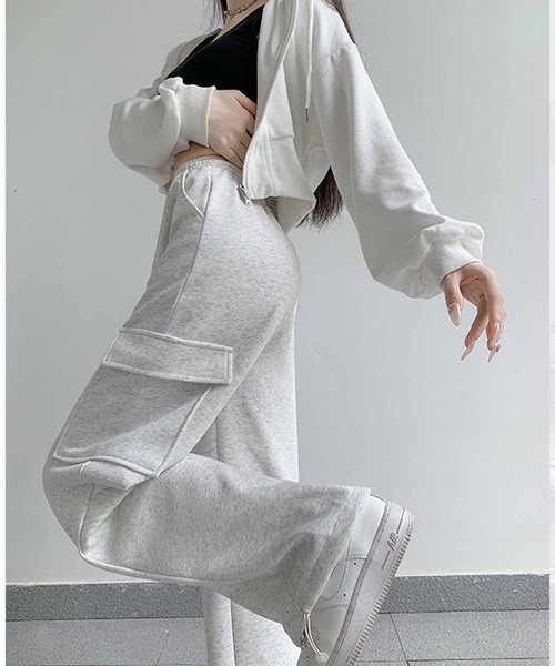 NANEA(ナネア)の「裾ドロストカーゴスウェットパンツ(スウェットパンツ・レディース・ピンク/グレー/ブラック/オートミール・LARGE/MEDIUM/SMALL/X-LARGE)」の8枚目の写真