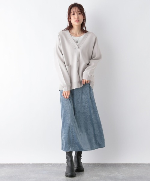 GLOBAL WORK（グローバルワーク）の「クラッシュベロアスカート/976939（スカート・レディース・グレイッシュベージュ/ブルー/ブラック・MEDIUM/LARGE）」の20枚目の写真