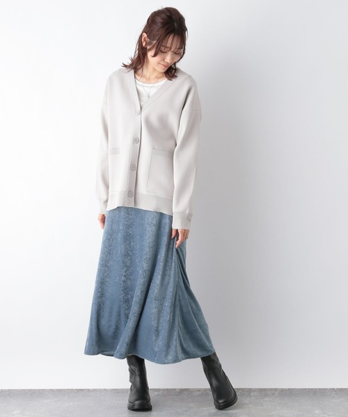 GLOBAL WORK（グローバルワーク）の「クラッシュベロアスカート/976939（スカート・レディース・グレイッシュベージュ/ブルー/ブラック・MEDIUM/LARGE）」の21枚目の写真