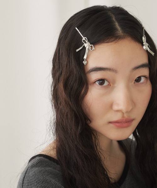 GIUNON(ジウノン)の「ribbon hair pin / リボンヘアピン(ヘアピン・レディース・シルバー/ゴールド・FREE)」の8枚目の写真
