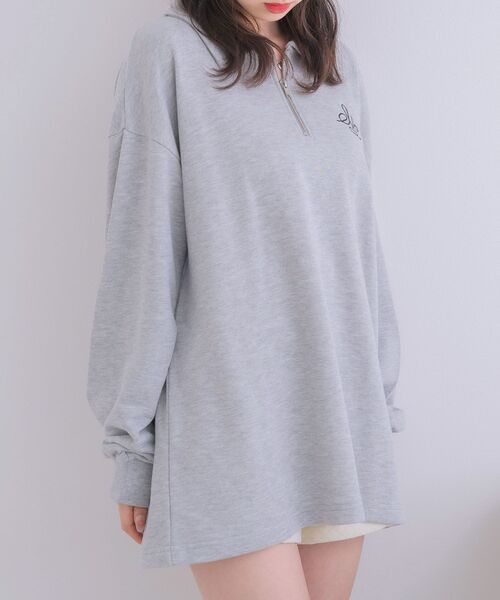 ems excite（エムズエキサイト）の「ハーフZIP胸刺繍BIGトレーナー（スウェット・レディース・ピンク/チャコールグレー/ナチュラル・FREE）」の2枚目の写真