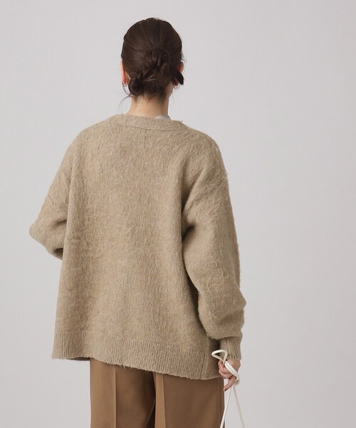 SHOO・LA・RUE（シューラルー）の「◆ふわふわフェミニン Vネックニットカーディガン（カーディガン/ボレロ・レディース・ライトグレー/ベージュ/ピンク系・00）」の19枚目の写真