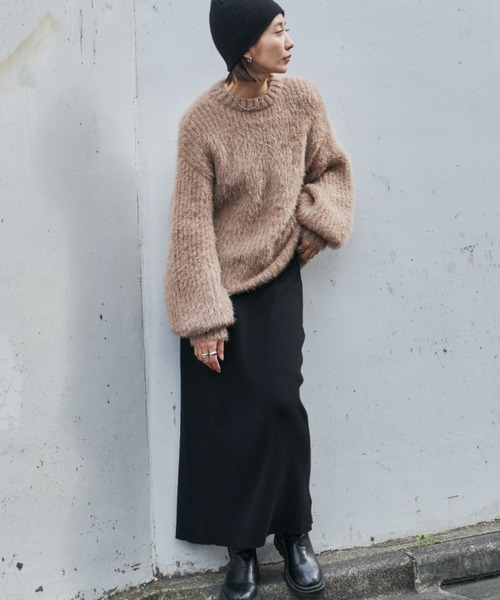 Auntie Rosa Holiday（アンティローザホリデー）の「ラメフェザー