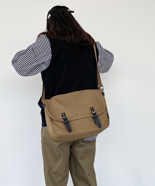 キャンバスポストマンショルダーバッグ ニュースペーパーバッグ ユニ