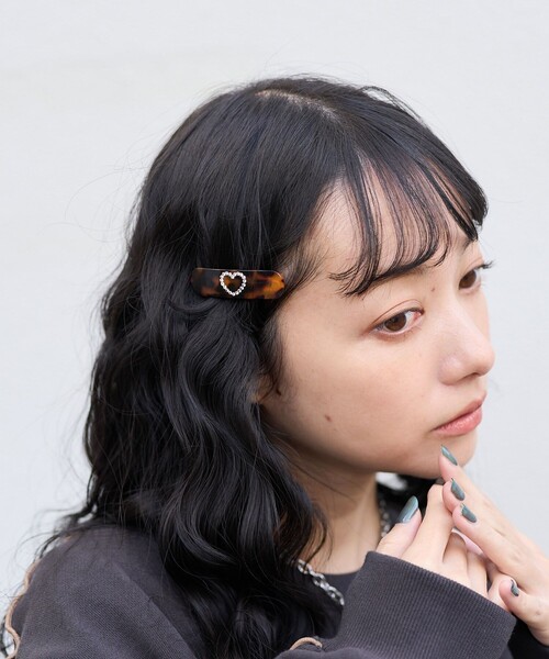 FREAK'S STORE（フリークスストア）の「ハート ライン バレッタセット（バレッタ/ヘアクリップ・レディース・ホワイト/ブラウン・ONE SIZE）」の3枚目の写真