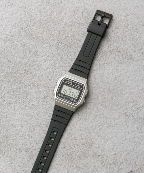 CASIO(カシオ)の「CASIO F-91WM(アナログ腕時計・メンズ・オリーブ/シルバー・FREE)」の2枚目の写真