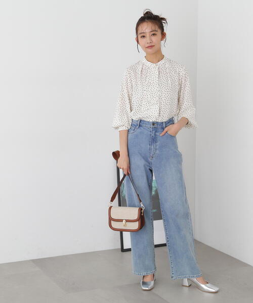 N.(N. Natural Beauty Basic)(エヌエヌナチュラルビューティーベーシック)の「◆フリルタイロングスリーブブラウス(シャツ/ブラウス・レディース・ネイビー/オフホワイト/ブルー/ドット/イエロー・MEDIUM)」の11枚目の写真