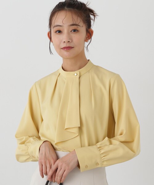 N.(N. Natural Beauty Basic)(エヌエヌナチュラルビューティーベーシック)の「◆フリルタイロングスリーブブラウス(シャツ/ブラウス・レディース・ネイビー/オフホワイト/ブルー/ドット/イエロー・MEDIUM)」の22枚目の写真