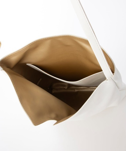 kakatoo（カカトゥ）の「カカトゥ kakatoo / フリーショルダートールバッグ（トートバッグ・レディース・ブラック/アイボリー・FREE）」の5枚目の写真