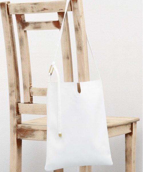 kakatoo（カカトゥ）の「カカトゥ kakatoo / フリーショルダートールバッグ（トートバッグ・レディース・ブラック/アイボリー・FREE）」の8枚目の写真