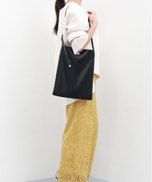 kakatoo（カカトゥ）の「カカトゥ kakatoo / フリーショルダートールバッグ（トートバッグ・レディース・ブラック/アイボリー・FREE）」の17枚目の写真