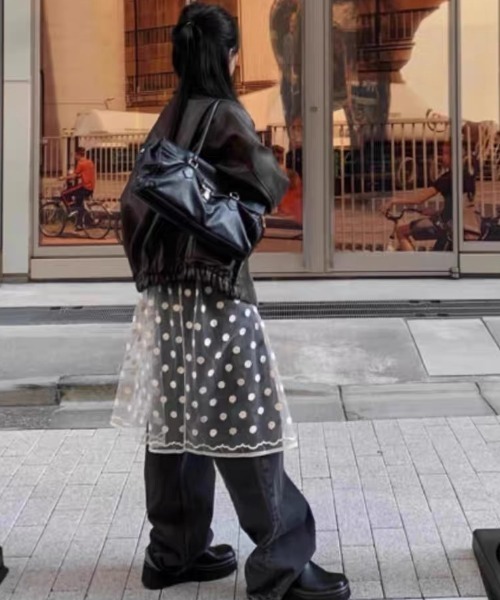 DIAVEL（ディアベル）の「裾レース　ドット柄チュールスカート（スカート・レディース・ブラック/ホワイト・M）」の3枚目の写真