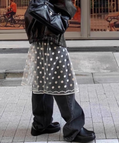 DIAVEL（ディアベル）の「裾レース　ドット柄チュールスカート（スカート・レディース・ブラック/ホワイト・M）」の13枚目の写真