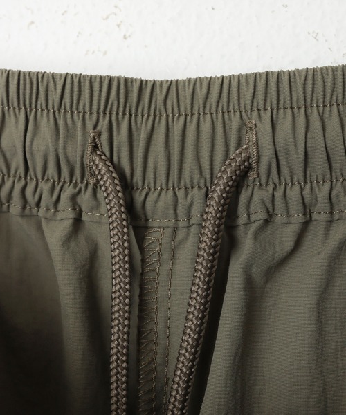 ANME（アンメ）の「【新色・新サイズ追加】ANMEロゴナイロンワイドパンツ【接触冷感/UVカット(UPF50＋)/撥水加工】（その他パンツ・レディース・ライトカーキ/ブラック/グレー/ネイビー/チャコールグレー/ブラウン・M/L/XL/XXL/S）」の16枚目の写真