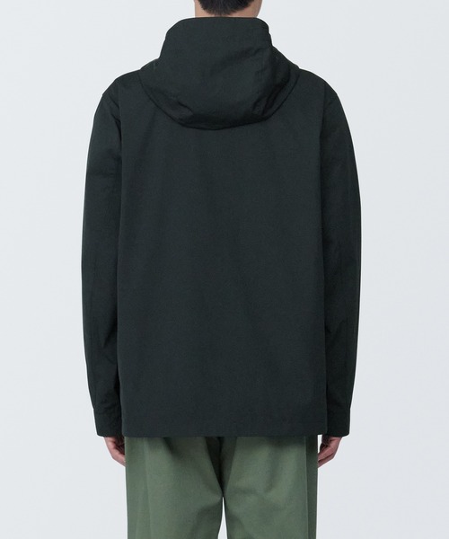 無印良品(ムジルシリョウヒン)の「紳士 撥水マウンテンパーカー(マウンテンパーカー・メンズ・ブラック・XL/L)」の4枚目の写真