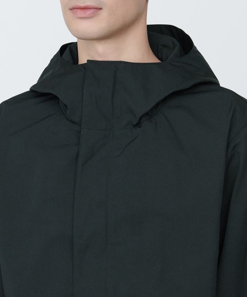 無印良品(ムジルシリョウヒン)の「紳士 撥水マウンテンパーカー(マウンテンパーカー・メンズ・ブラック・XL/L)」の5枚目の写真