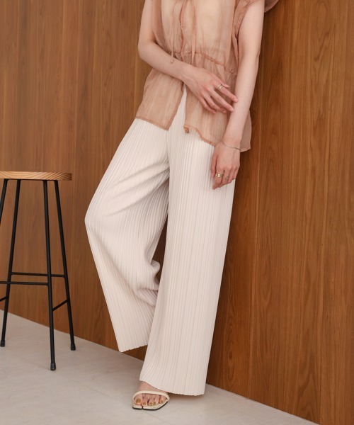 Bab（バブ）の「【S・M・L サイズ展開】ランダムプリーツパンツ（その他パンツ・レディース・ピンク/ホワイト系その他/ブラック/グレイッシュベージュ・L/M/S）」の6枚目の写真