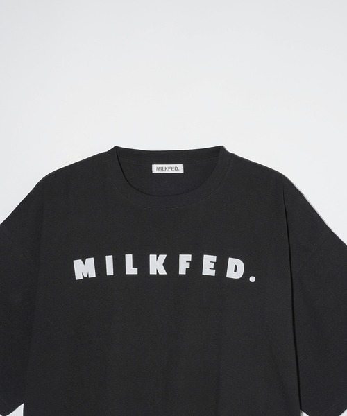 MILKFED.（ミルクフェド）の「MILKFED. WIDE S/S TOP（Tシャツ/カットソー・レディース・ベージュ/ネイビー/ブラック/ホワイト・ONE SIZE）」の10枚目の写真