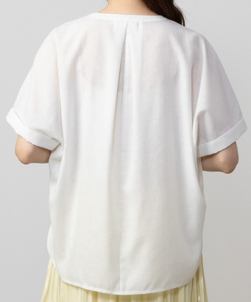 HusHusH（ハッシュアッシュ）の「HusHusH ハッシュアッシュ リネン混スキッパーシャツ（シャツ/ブラウス・レディース・ホワイト/ライトイエロー/ネイビー・L/M/S）」の6枚目の写真