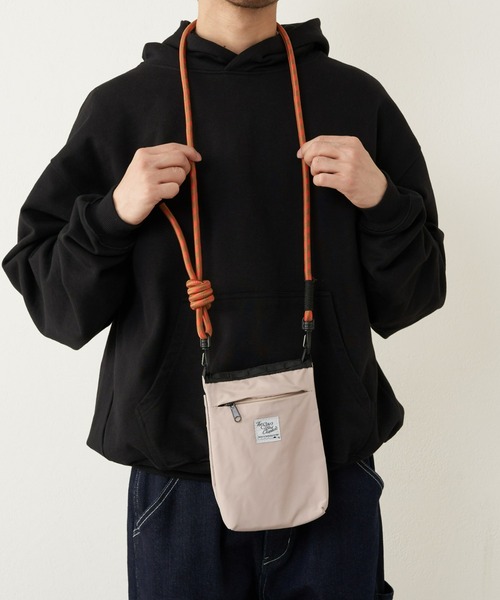 CIAOPANIC TYPY（チャオパニックティピー）の「【TheSunAndClassic】マルチスマホショルダー（ショルダーバッグ・メンズ・ベージュ/カーキ/ブラック・ONE SIZE）」の17枚目の写真