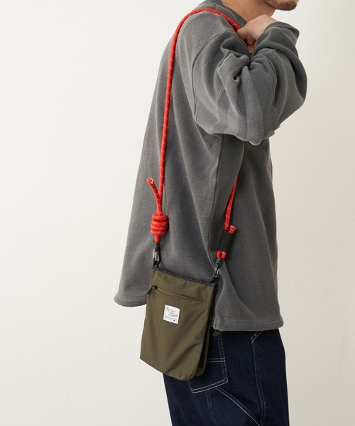 CIAOPANIC TYPY（チャオパニックティピー）の「【TheSunAndClassic】マルチスマホショルダー（ショルダーバッグ・メンズ・ベージュ/カーキ/ブラック・ONE SIZE）」の13枚目の写真