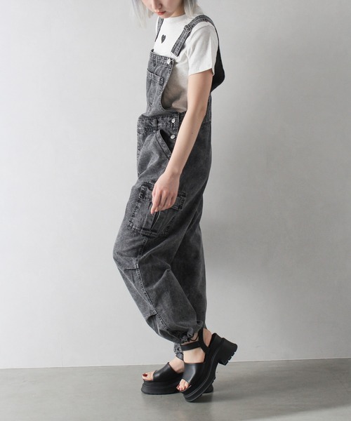 SpRay（スプレイ）の「デニムカーゴサロペット（サロペット/オーバーオール・レディース・ブラック系その他/ブルー系その他2/ブルー系その他・FREE）」の11枚目の写真