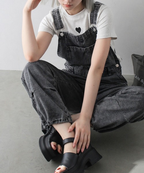 SpRay（スプレイ）の「デニムカーゴサロペット（サロペット/オーバーオール・レディース・ブラック系その他/ブルー系その他2/ブルー系その他・FREE）」の12枚目の写真