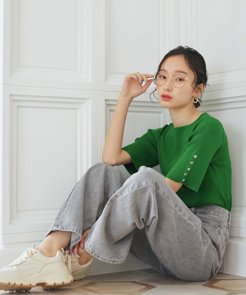 RUIRUE BOUTIQUE(ルイルエブティック)の「洗える UVカット | 選べるデザインボタンハーフスリーブリブサマーニット半袖 | ボートネック トップス リブニット ベーシック シンプル メタルボタン パールボタン(ニット/セーター・レディース・ネイビー/ブルー系1/ブラウン/グリーン/ブラック系1/アイボリー系1/ブラック/ライトグレー系1・M/L)」の19枚目の写真