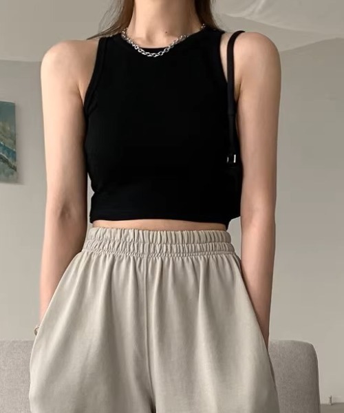 .KOM(ドットコム)の「A'GEM/9 × .kom 『.KOM/ドットケーオーエム』 クロップタンクトップ(タンクトップ・レディース・ホワイト/ブラック/ベージュ・FREE)」の17枚目の写真
