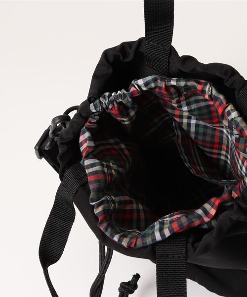 Arnold Palmer(アーノルドパーマー)の「アンブレラキルト 2WAY 巾着 シェア ショルダーバッグ(ショルダーバッグ・レディース・カーキ/グレイッシュベージュ/ブラック・F)」の6枚目の写真